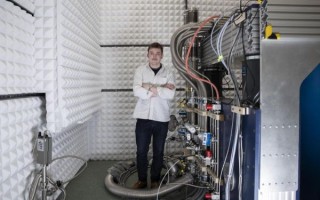 量子计算机计算超导材料（量子计算机如何模拟超导材料的能带结构）