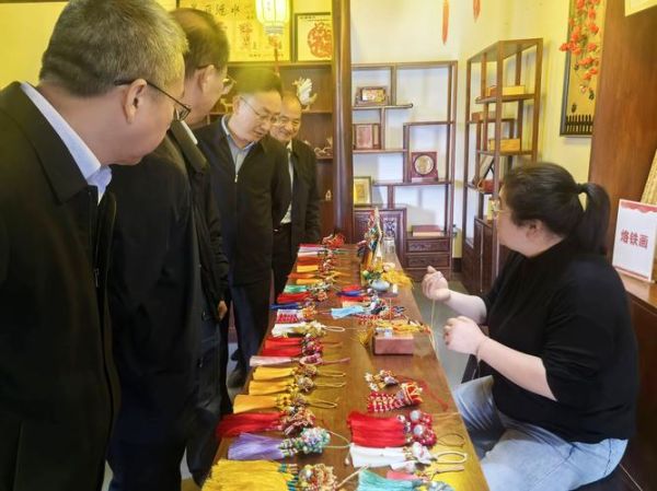 非物质文化遗产观摩（非物质文化遗产观摩心得体验分享）-第2张图片-八三百科