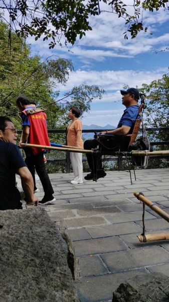 滑竿非物质文化遗产(滑竿非遗技艺怎么传承)-第1张图片-八三百科 滑竿非物质文化遗产(滑竿非遗技艺怎么传承)-第1张图片-八三百科