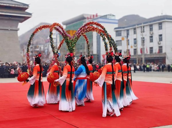 花棍舞非物质文化遗产(花棍舞是哪个民族的非遗)-第1张图片-八三百科 花棍舞非物质文化遗产(花棍舞是哪个民族的非遗)-第1张图片-八三百科