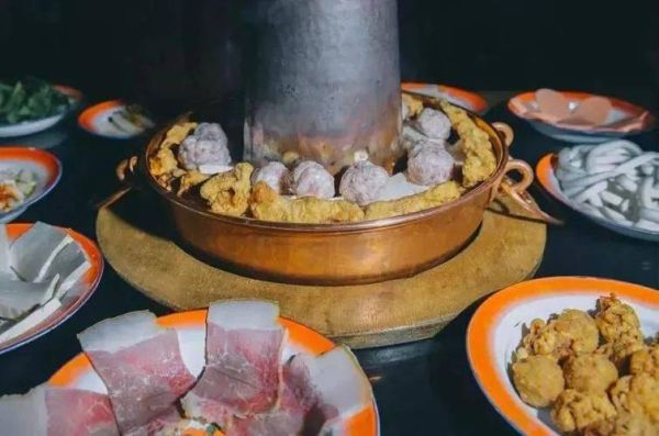 大同市非物质文化遗产(大同手工铜火锅技艺制作全过程)-第3张图片-八三百科 大同市非物质文化遗产(大同手工铜火锅技艺制作全过程)-第3张图片-八三百科