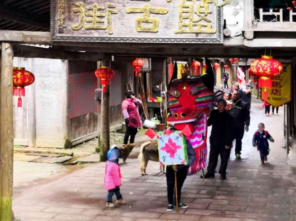 贵溪市非物质文化遗产彭(贵溪市非遗彭氏龙灯完整版)-第2张图片-八三百科 贵溪市非物质文化遗产彭(贵溪市非遗彭氏龙灯完整版)-第2张图片-八三百科