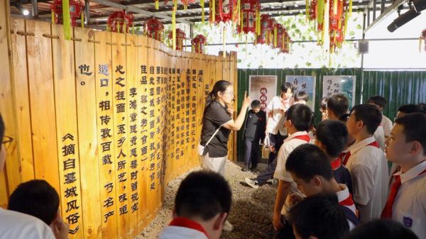 非物质文化遗产的实践(零基础如何参与非遗实践)-第3张图片-八三百科 非物质文化遗产的实践(零基础如何参与非遗实践)-第3张图片-八三百科