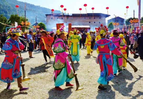 涞山非物质文化遗产图片(涞山非遗图片怎么找)-第3张图片-八三百科 涞山非物质文化遗产图片(涞山非遗图片怎么找)-第3张图片-八三百科