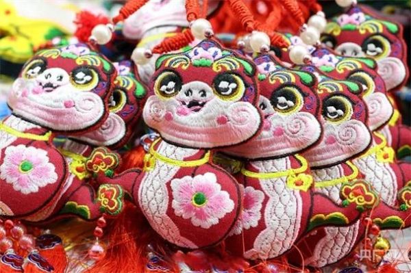 大姨非物质文化遗产（大姨非遗香囊制作教程）-第1张图片-八三百科