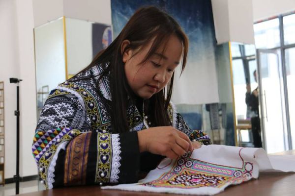 中国非物质文化遗产李正(中国非物质文化遗产李正传承人是谁)-第1张图片-八三百科 中国非物质文化遗产李正(中国非物质文化遗产李正传承人是谁)-第1张图片-八三百科