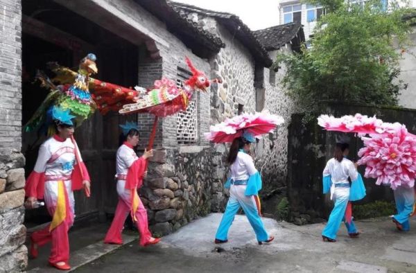 青田鱼非物质文化遗产（青田鱼灯舞非遗起源解析）-第3张图片-八三百科