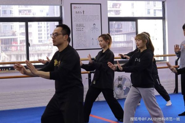 非物质文化遗产鸣鹤拳（鸣鹤拳属于什么武术流派？）-第2张图片-八三百科