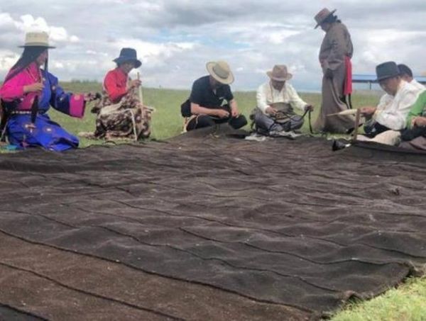 石渠非物质文化遗产（石渠非遗手工牦牛毛编织怎么学）-第3张图片-八三百科