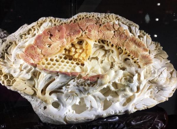 国家非物质文化遗产贝雕（国家非物质文化遗产贝雕有哪些流派值得收藏）-第1张图片-八三百科