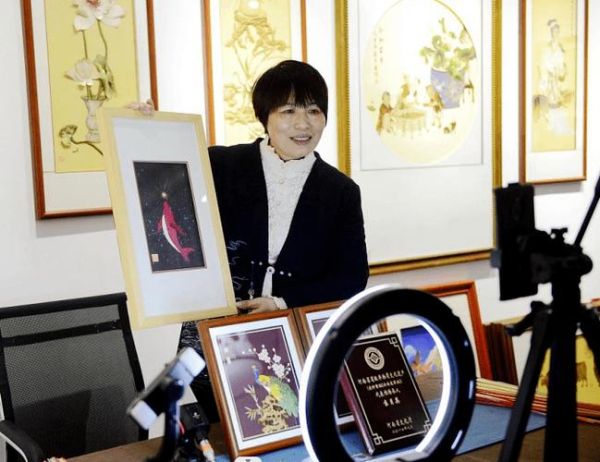 袁月英非物质文化遗产（袁月英非遗技艺是什么手工）-第1张图片-八三百科