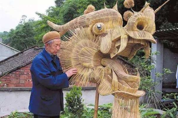 沐川非物质文化遗产(沐川草龙制作工艺流程)-第2张图片-八三百科 沐川非物质文化遗产(沐川草龙制作工艺流程)-第2张图片-八三百科