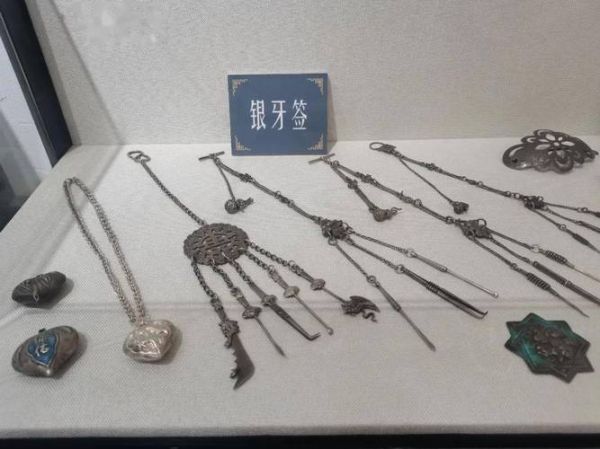 银匠非物质文化遗产（银匠非物质文化遗产技艺入门）-第1张图片-八三百科