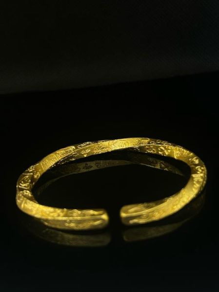 非物质文化遗产手镯（非遗手镯有哪些材质）-第2张图片-八三百科