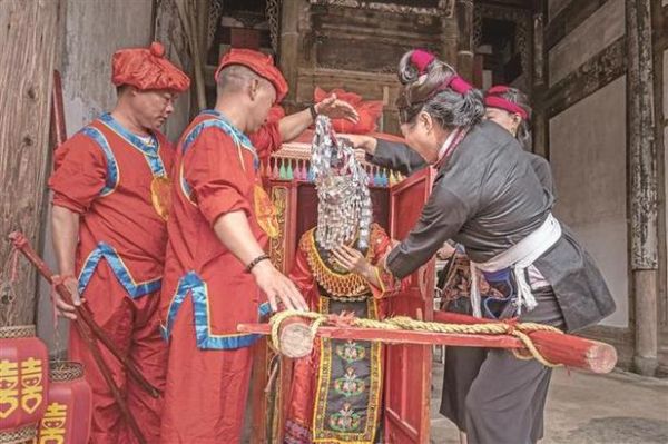 非物质婚俗文化遗产（非物质婚俗文化遗产有哪些）-第3张图片-八三百科