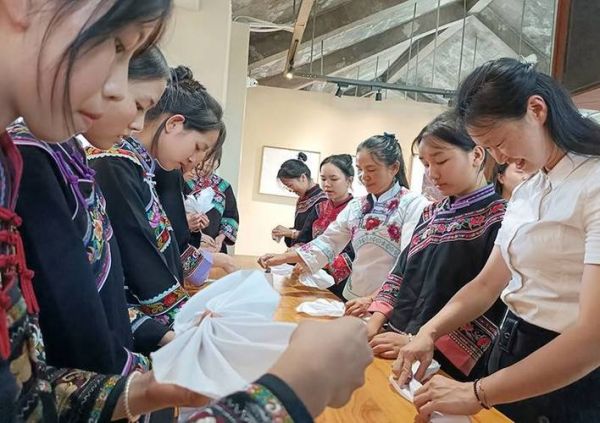 册亨 非物质文化遗产（册亨布依非遗有哪些亮点）-第1张图片-八三百科