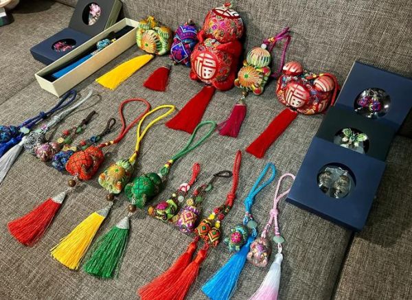 年货非物质文化遗产(年货非遗有哪些适合新手买)-第3张图片-八三百科 年货非物质文化遗产(年货非遗有哪些适合新手买)-第3张图片-八三百科