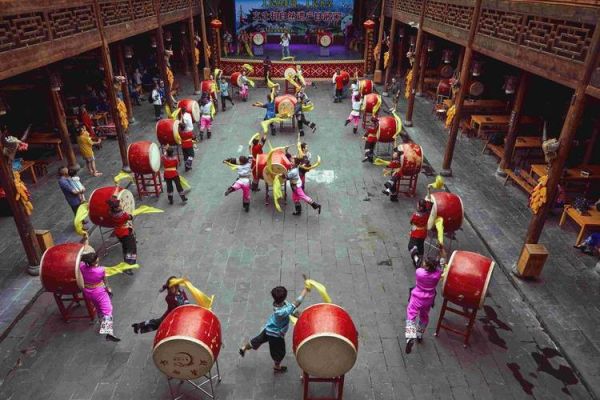 湘西的非物质文化遗产（湘西苗族鼓舞非遗如何入门）-第3张图片-八三百科