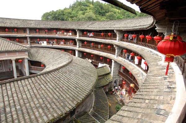 历史非物质文化遗产房子(非物质文化遗产传统民居有哪些)-第2张图片-八三百科 历史非物质文化遗产房子(非物质文化遗产传统民居有哪些)-第2张图片-八三百科