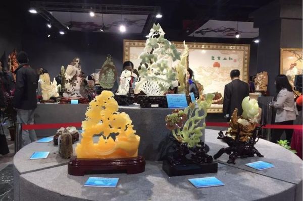 云浮石材非物质文化遗产(云浮石艺非遗传承新手入门指南)-第3张图片-八三百科 云浮石材非物质文化遗产(云浮石艺非遗传承新手入门指南)-第3张图片-八三百科