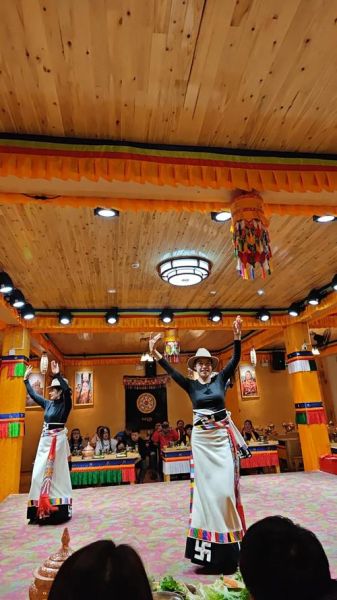 土司 非物质文化遗产（土家香熏腊肉土司宴申报非遗指南）-第1张图片-八三百科