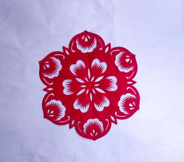 非物质文化遗产花瓣（非物质文化遗产花瓣：剪纸到底算什么类？）-第1张图片-八三百科