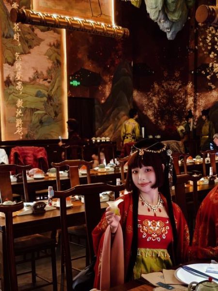 非物质文化遗产换装（非物质文化遗产换装体验馆在哪里）-第2张图片-八三百科