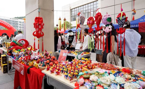 与非物质文化遗产展示(与非物质文化遗产展示方式有哪些)-第2张图片-八三百科 与非物质文化遗产展示(与非物质文化遗产展示方式有哪些)-第2张图片-八三百科